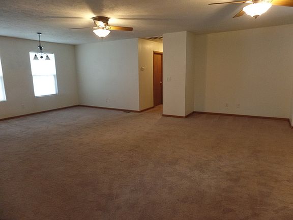 4th image of 3144 N 12th St