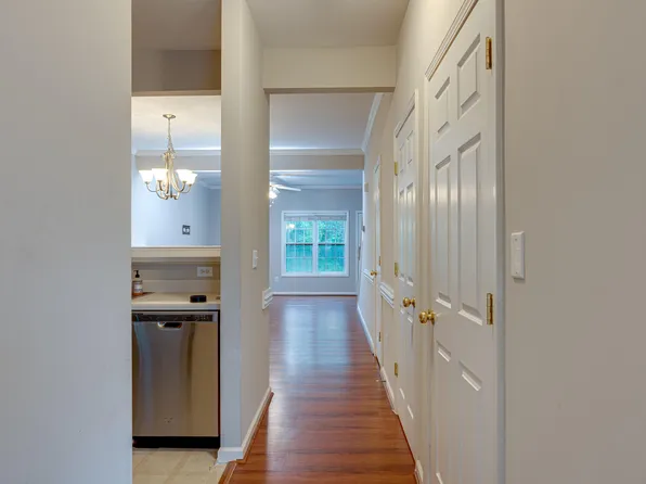 1868 Birmingham Dr, Hillsborough, NC 27278