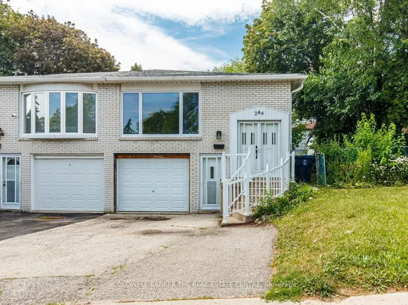 246 Cherokee Blvd, Toronto, ON M2H 2J7