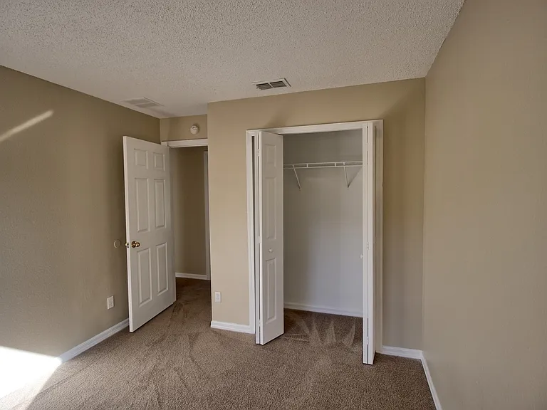 13118 Pinyon Dr — Photo 10