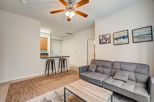 Floor plan 312