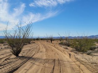 197 S Cholla Cortaro Rd, Yucca, AZ 86438