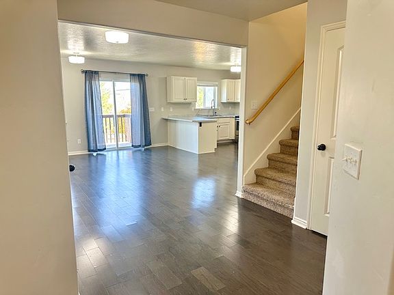 2nd image of 2038 Churchill Dr