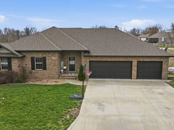 2570 E Keystone Drive, Republic, MO 65738