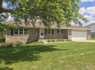 608 Moen St, Decorah, IA 52101