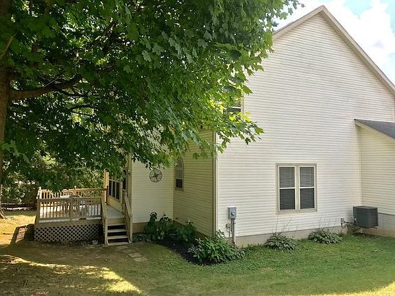 4th image of 575 Kimberly Ct