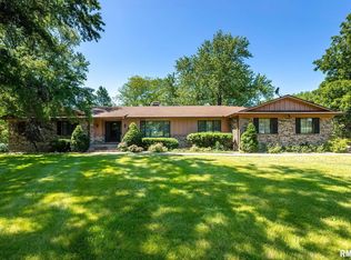 4575 Trails End Rd, Bettendorf, IA 52722