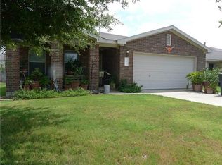 109 Salado Dr, Kyle, TX 78640