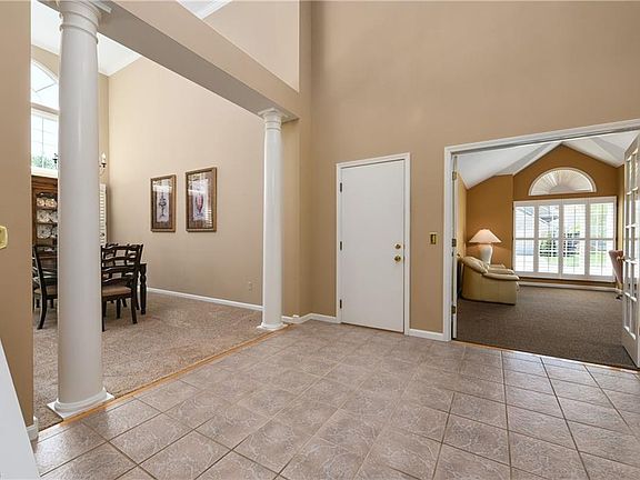 4th image of 3743 Camden Ct