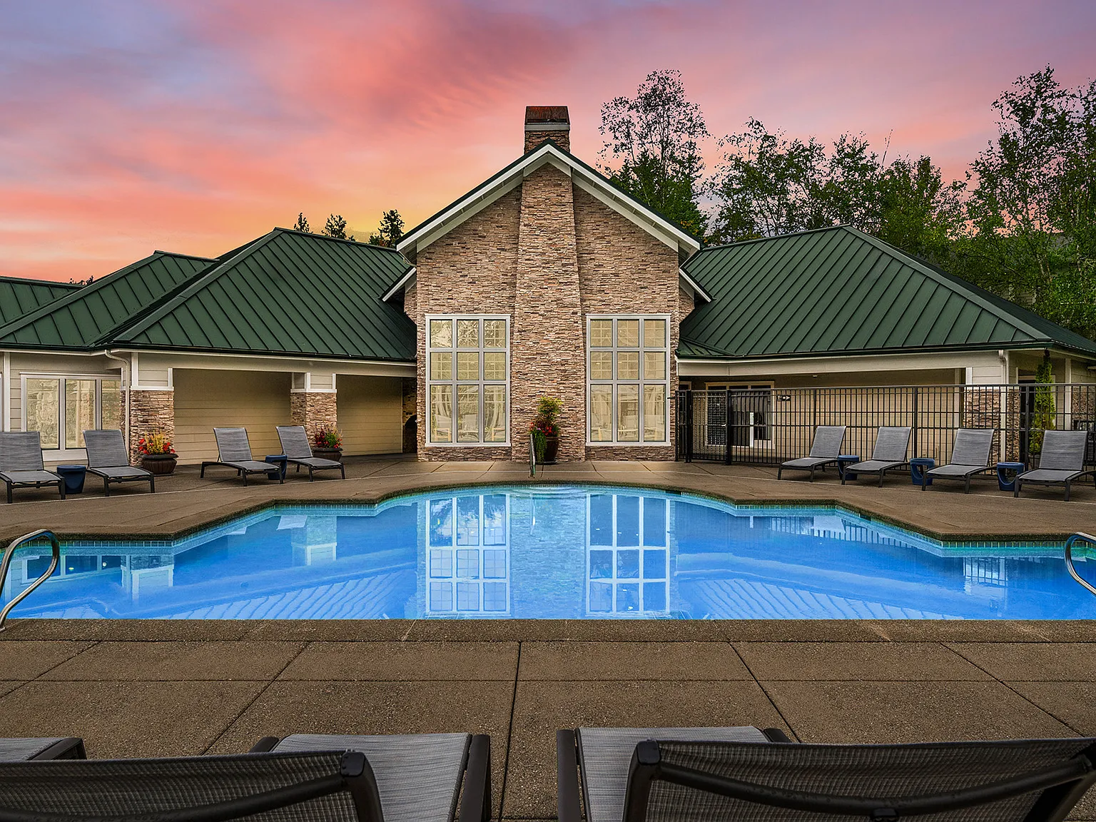 The Lodge at Redmond Ridge — Photo 1