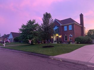 25 Devon Ct, Springboro, OH 45066