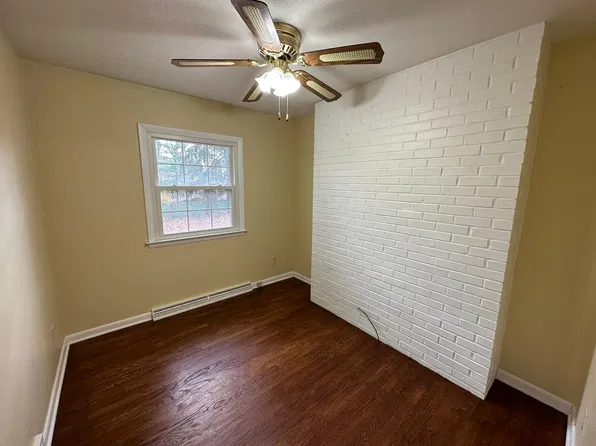 1764 Graham Rd, Stow, OH 44224