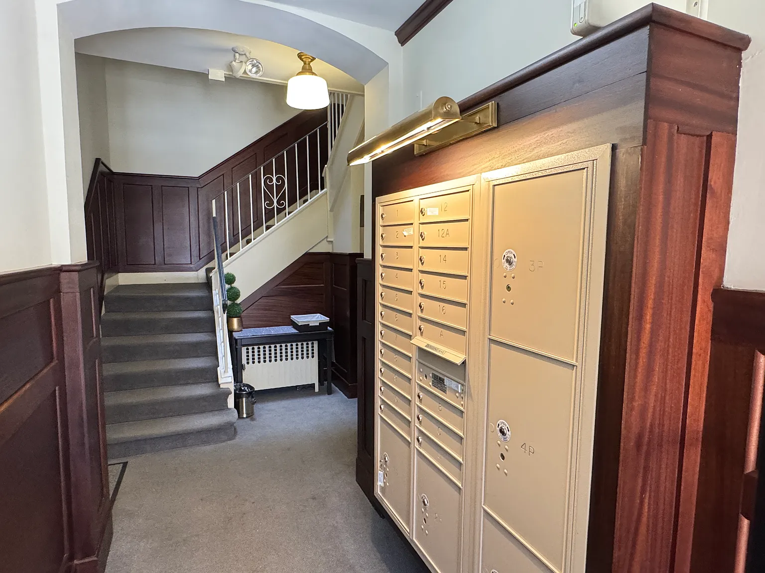 1 bed, 550 sqft, $2,200 — Photo 3