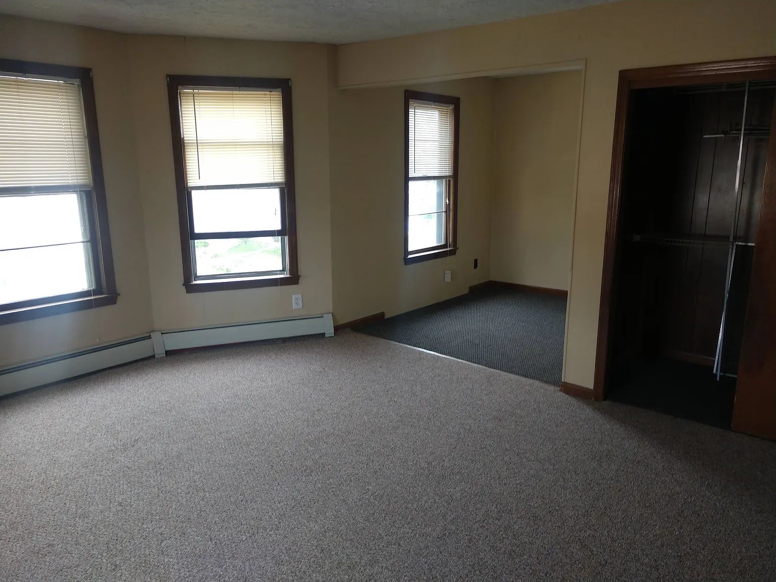 1 bed, 850 sqft, $1,295 — Photo 4