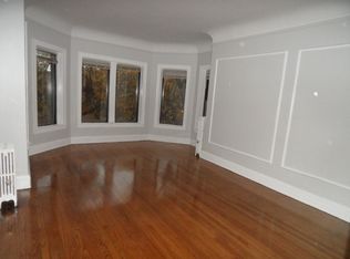 6908 N Greenview Ave APT 3, Chicago, IL 60626