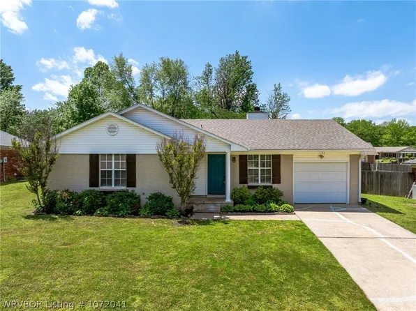 601 Bear Track Dr, Van Buren, AR 72956