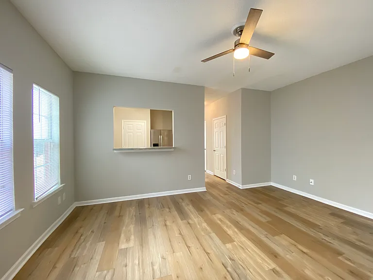 3615 Ginnis Ct SW #8 — Photo 7