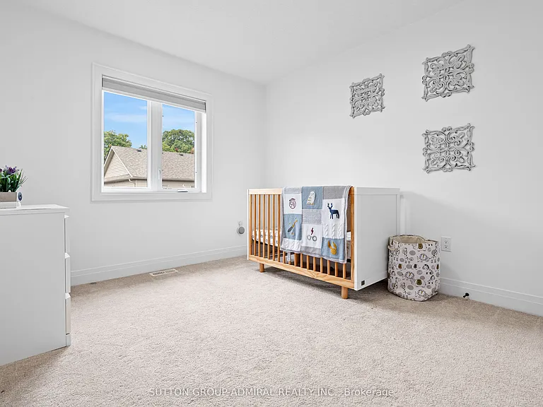 1026 Wright Dr — Photo 11