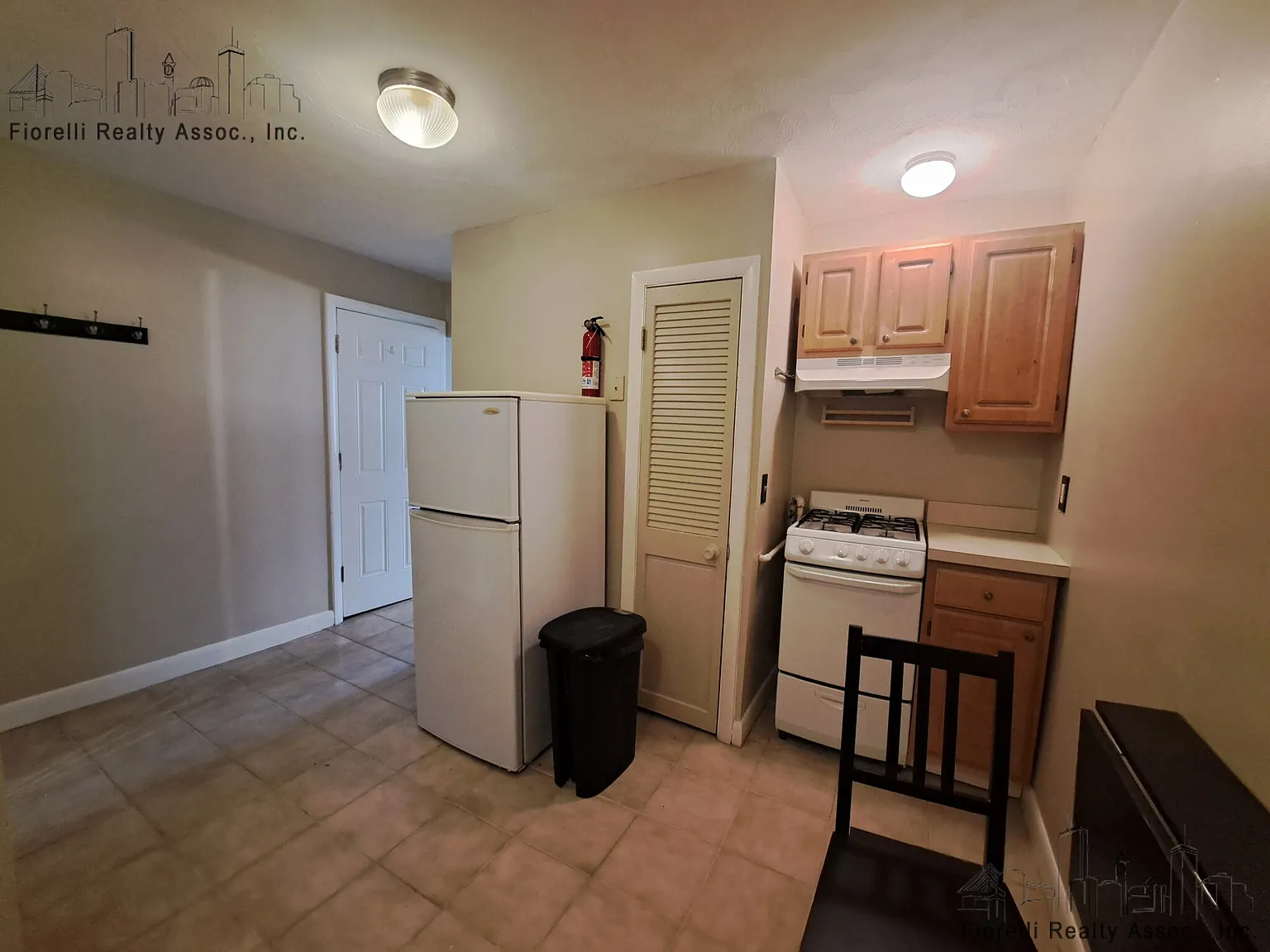 1 bed, 1.0 bath, $2,000 — Photo 1