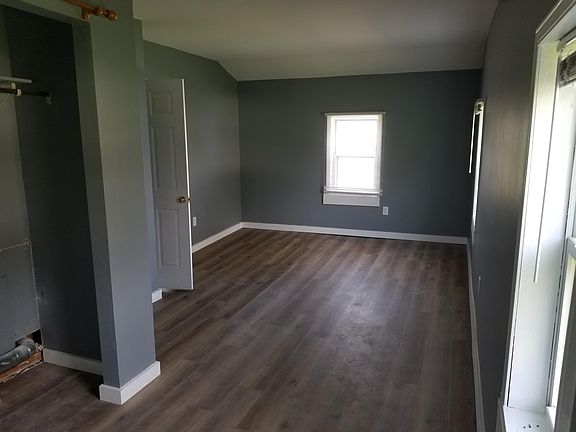 Large Bedroom, angle 2