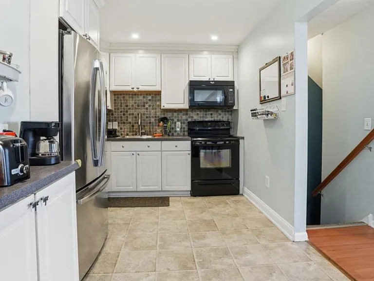 204 N Valley Forge Rd #6B — Photo 8
