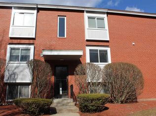 117 Cluff Crossing Rd APT 33, Salem, NH 03079