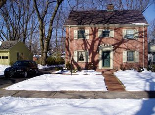 40 Stirling St, Longmeadow, MA 01106