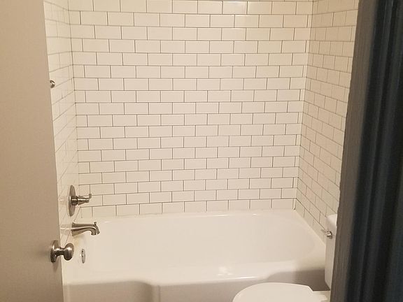 3rd image of 1080 N Logan St APT 203