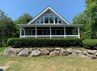 55 Angelica Ave, Mattapoisett, MA 02739