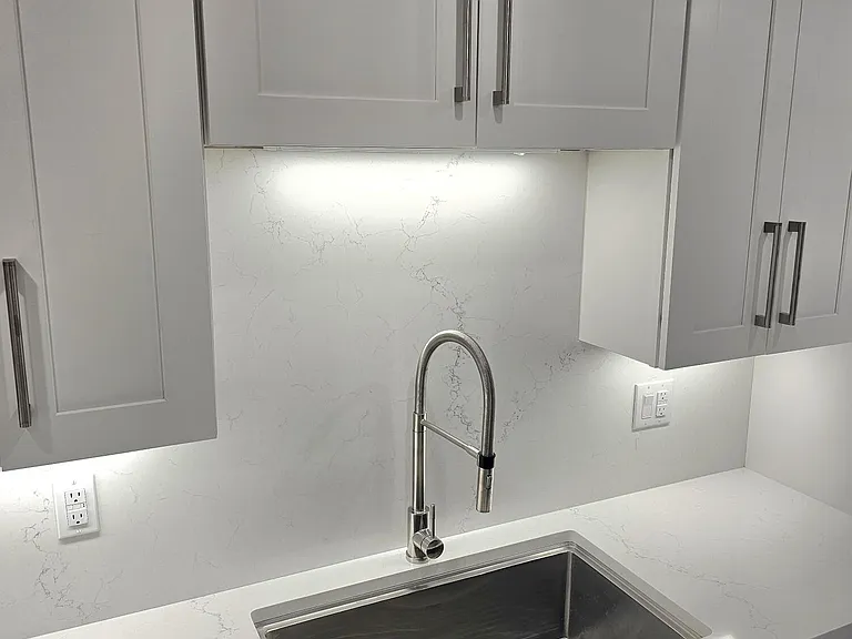 1631 NW 18th Ave #201 — Photo 13