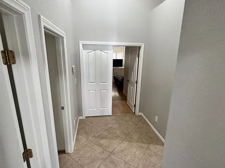 5317 Blue Evergreen Ave — Photo 4