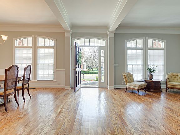 5th image of 515 Brennan Ln