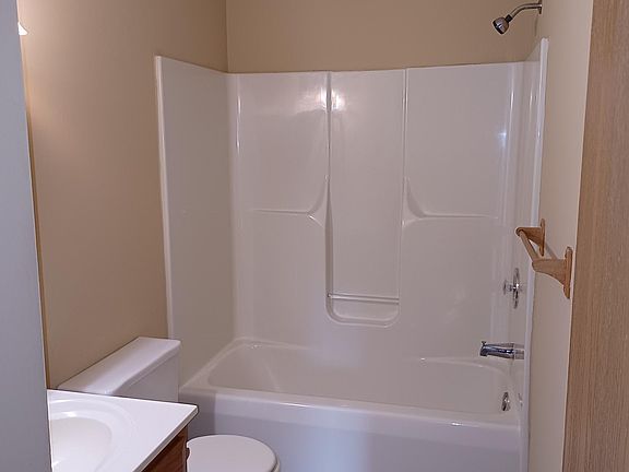 4th image of 1555 Windridge Pl #C
