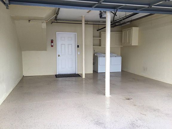 2nd image of 315 Dunsmuir Ter Unit 5