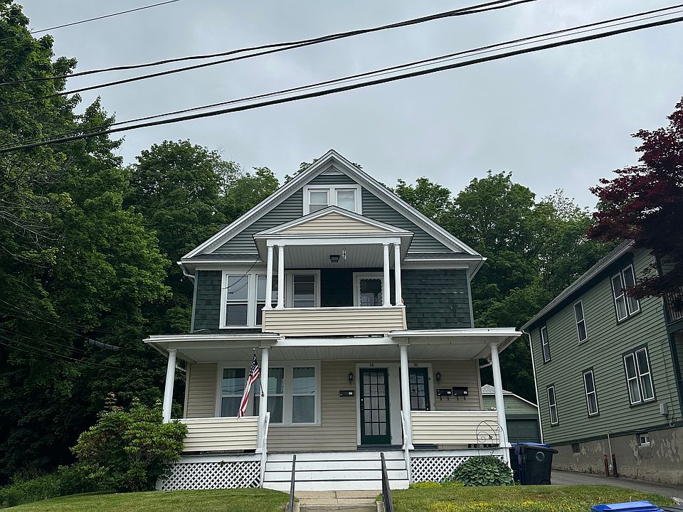Front view of home
