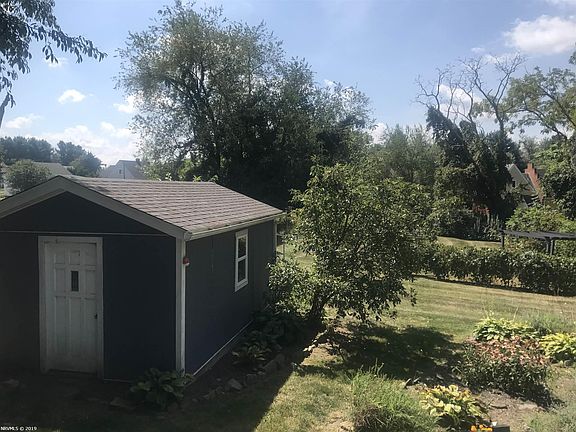 3rd image of 309 Park St