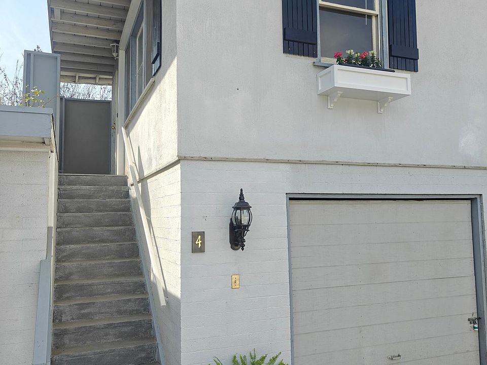 Apartment Entrance