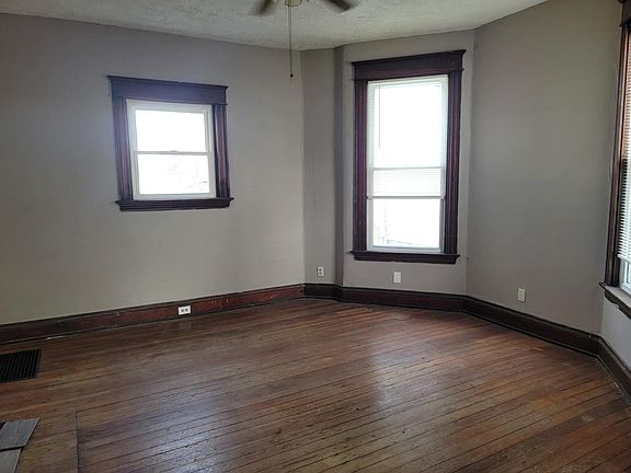 4th image of 1232 Manss Ave
