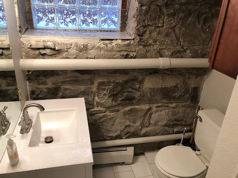 2335 Stout St #3 — Photo 17