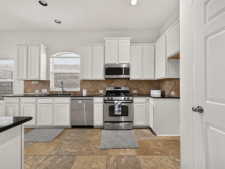 26710 Bellwood Pines Dr — Photo 20