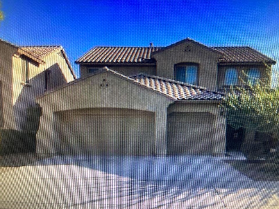 1st image of 8671 N 179th Dr