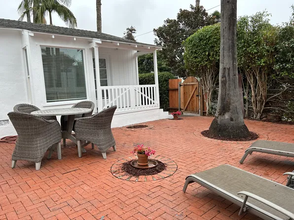 234 Los Aguajes Ave, Santa Barbara, CA 93101