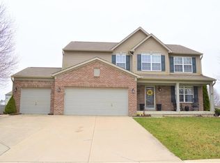 6817 Roundrock Ct, Avon, IN 46123
