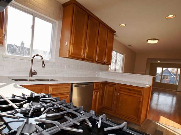 3rd image of 1217 S 58th Ave