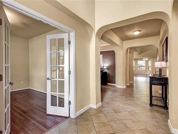 5th image of 3503 Twin Branch Dr