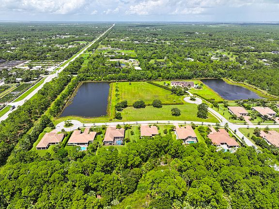 5th image of 5810 SW Peach Palm Place
