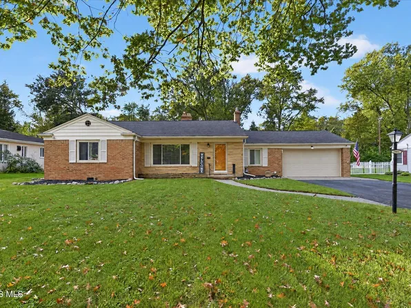 2801 Wicklow Dr, Toledo, OH 43606