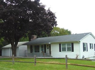 17 1st Street Ext, Danbury, CT 06810