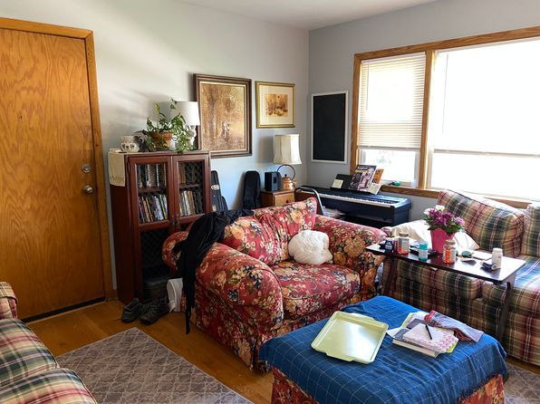 8944 N Wisner St APT 1E, Niles, IL 60714