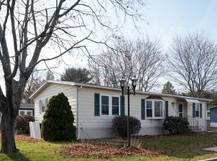6 Princess Ave, Attleboro, MA 02703